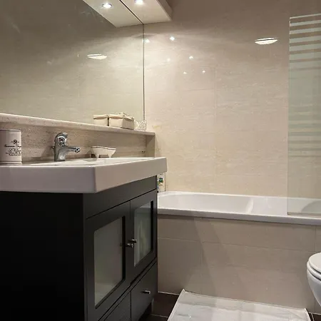 Bela Vista Apartment *